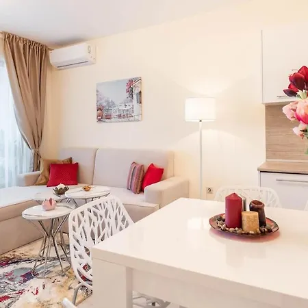 Hacienda Rossa Apartment